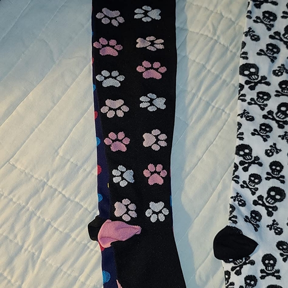 Compression Socks for Women & Men - 6 Pairs 20-30 mmH - Picture 3 of 5